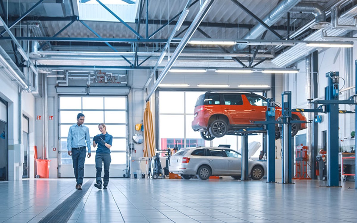 Autokorjaamoiden valaistuksen vaatimukset  tilan ja tehtävän mukaan