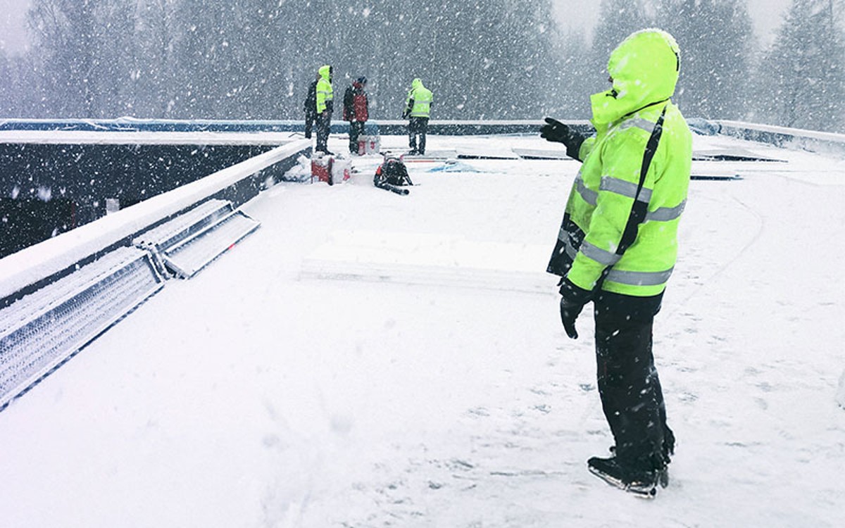 News Teaser Vähennä liukastumisen riskiä talvella